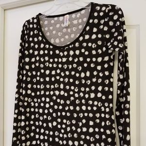 LulaRoe Lynnae women's shirt XXS, NEW